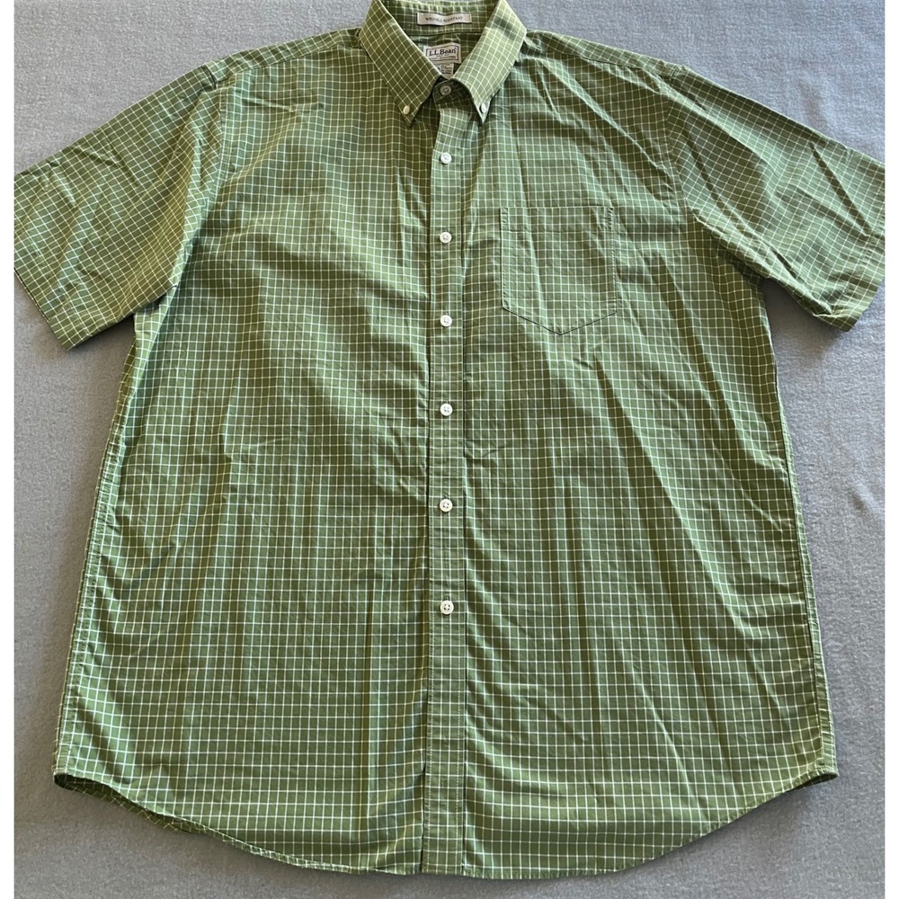 LL Bean Mens Green White Grid Check Wrinkle Resistant SS Button Down Shirt L-Reg